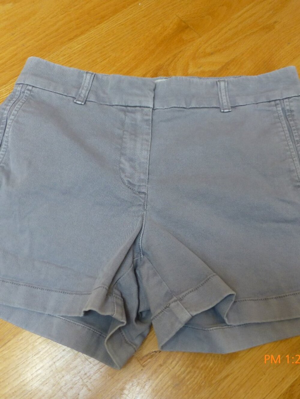 J Crew Women's Gray 3 1/2 " stretch chino short Size 6 Summer